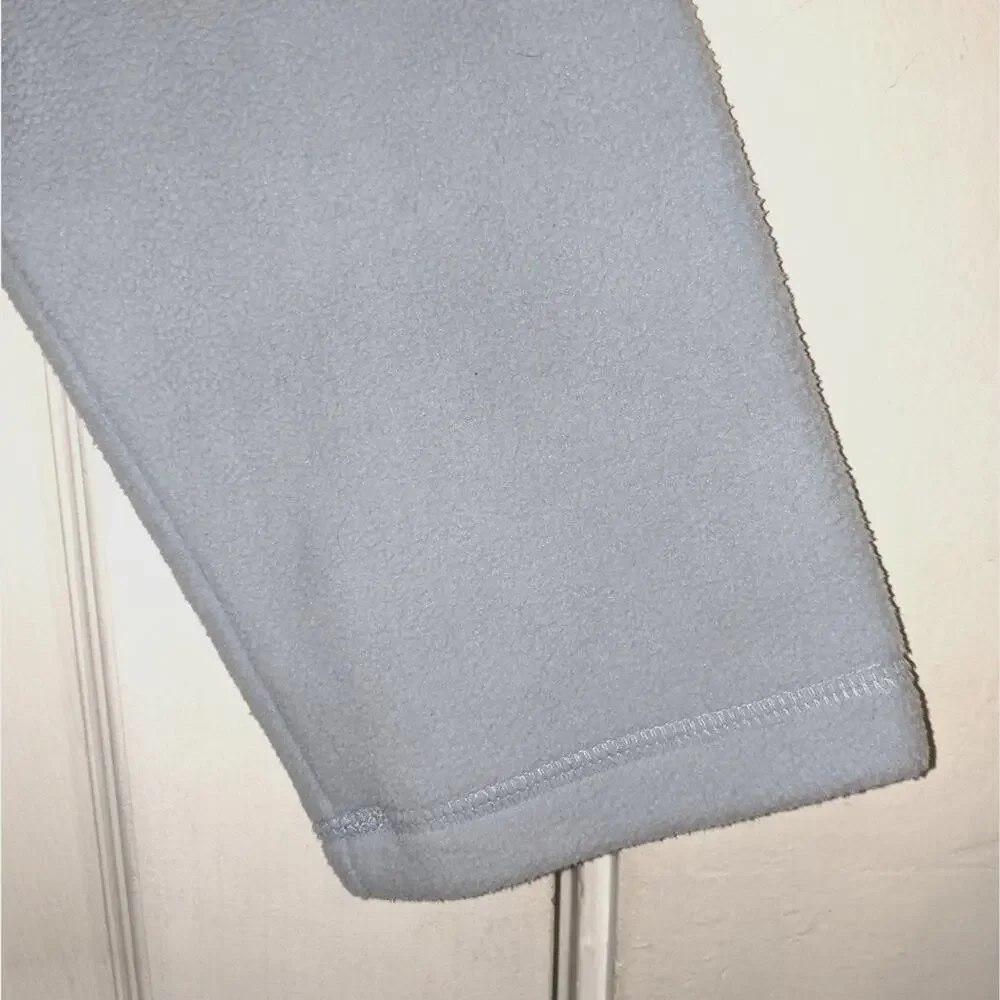 Disney Blue Mickey & Minnie Christmas Gift Long Sleeve Fleece Pullover Top L - Picture 7 of 10